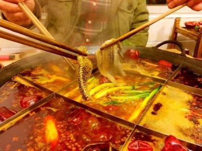 重慶火鍋底料加工廠，享受食材碰撞的鮮美